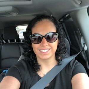 Meet your Posher, Hofit